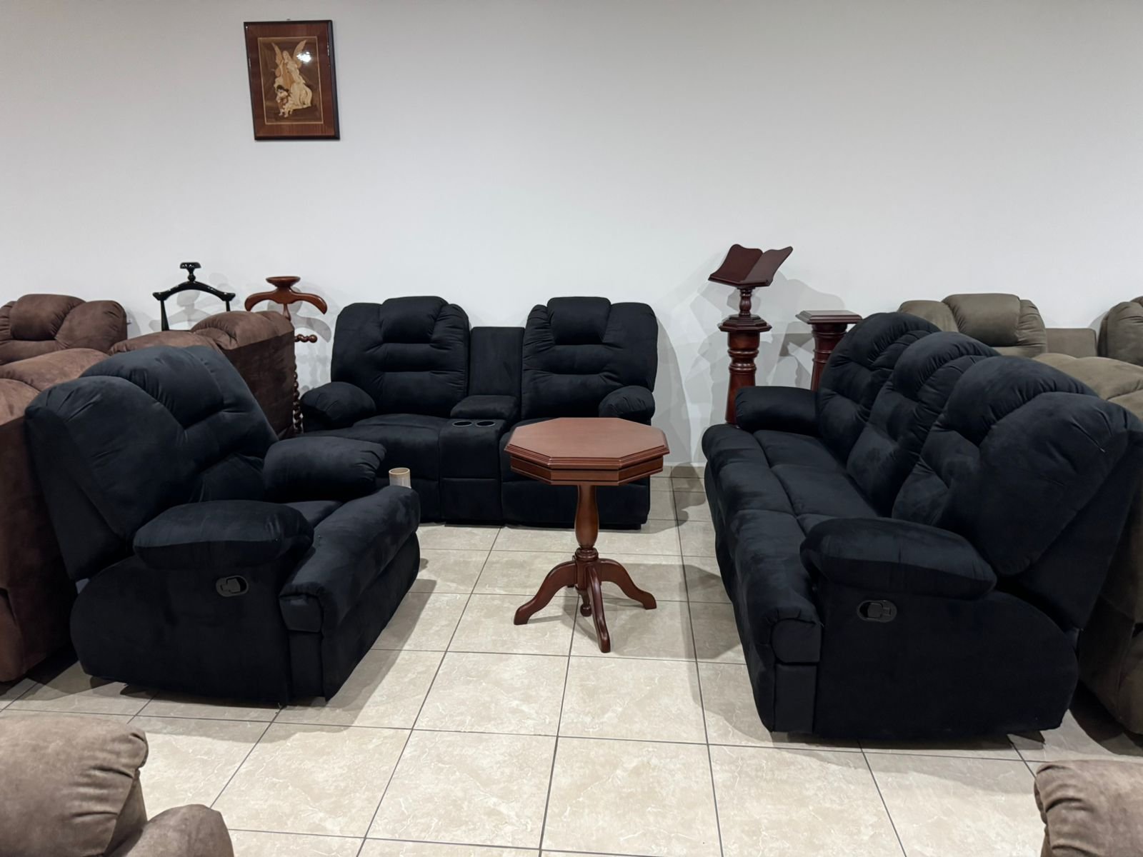 Sala 3,2,1 con 5 asientos reclinables imagen 2