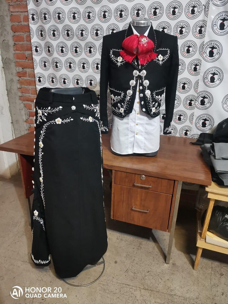 Trajes Mujer imagen 7